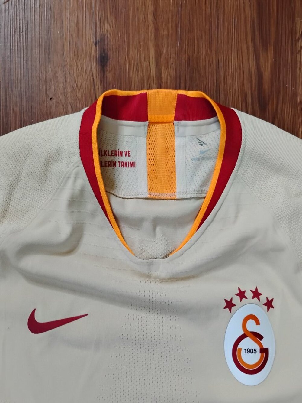 NWT Nike Vaporknit Galatasaray S.K. 2019-20 Soccer Jersey Player Issue